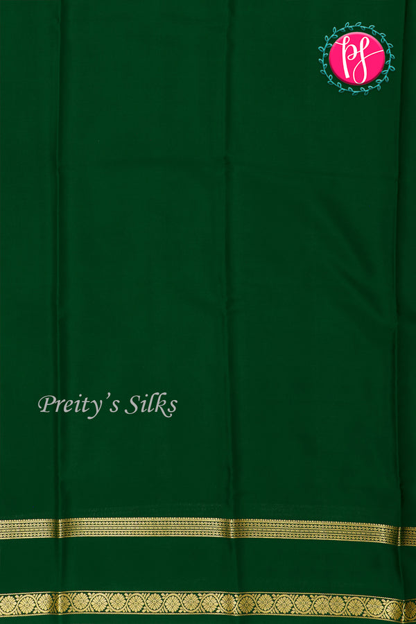 Pure Mysore Crepe Silk Saree-Red And Bottlegreen- PA22264