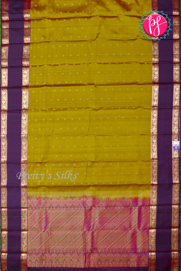 Pure Kanchipuram Silk Saree-Mehandigreen And Deeppurple-PA35458