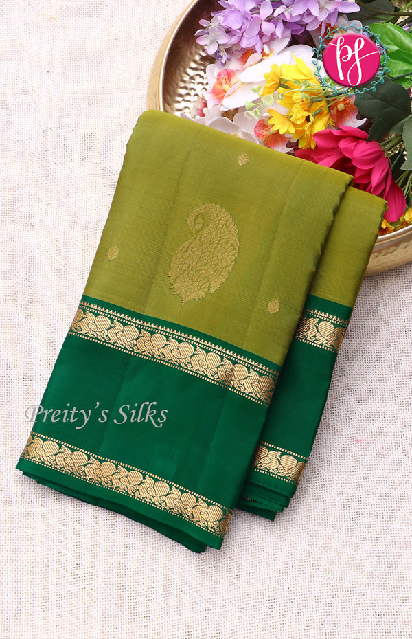 Half Pure Kanchipuram Silk Saree-Mehandi Green With Leaf Green-PF68647