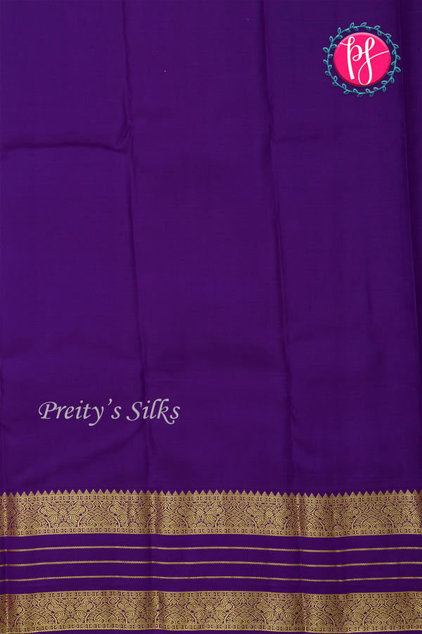 Pure Kanchipuram Silk Saree-White And Navyblue-PA23514