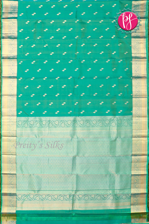 Pure Kanchipuram Silk Saree-Distemper green-PA04340