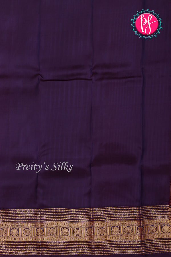 Half Pure Kanchipuram Silk Saree-Halfwhite And Navyblue-PA25826