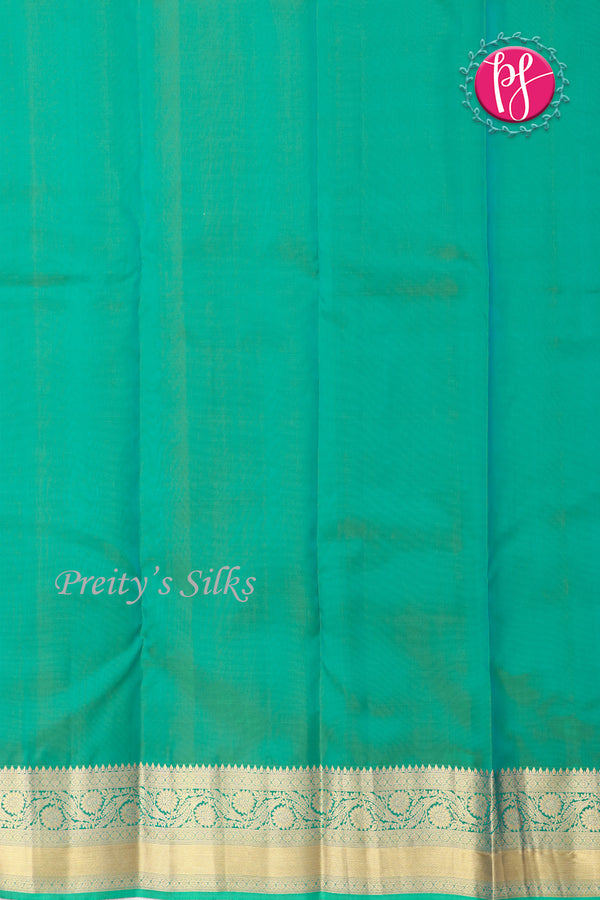 Pure Kanchipuram Silk Saree-Distemper green-PA04340