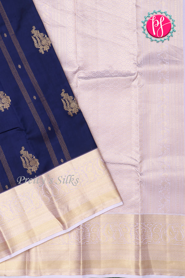 Pure Kanchipuram Silk Saree-Navyblue And Pale lilac-PA23543
