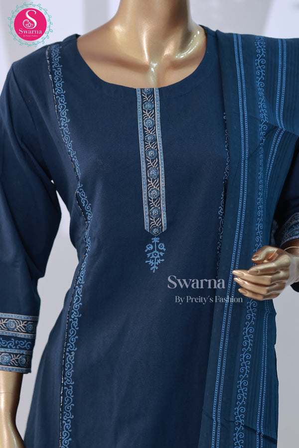 Deep indigo cotton kurta set - SWRM165