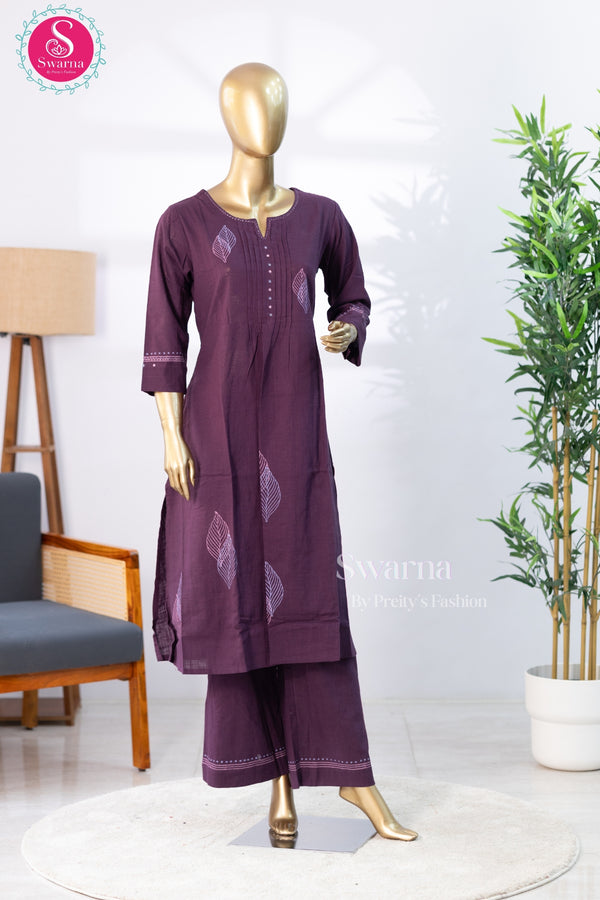 Elegant plum purple raw cotton kurta set with matching bottoms - SWRM137