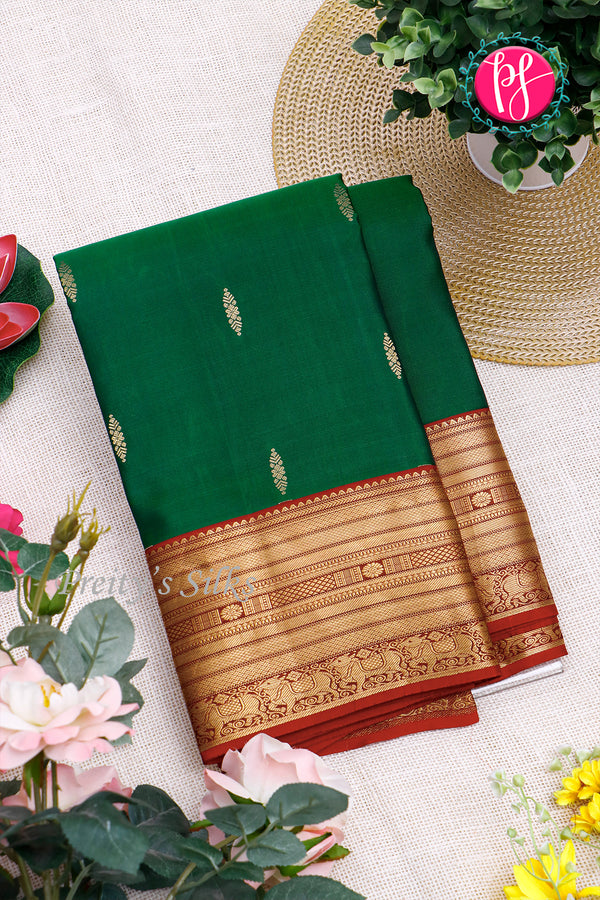 Pure Kanchipuram Silk Saree-Bottlegreen And Rustorange-PA81332