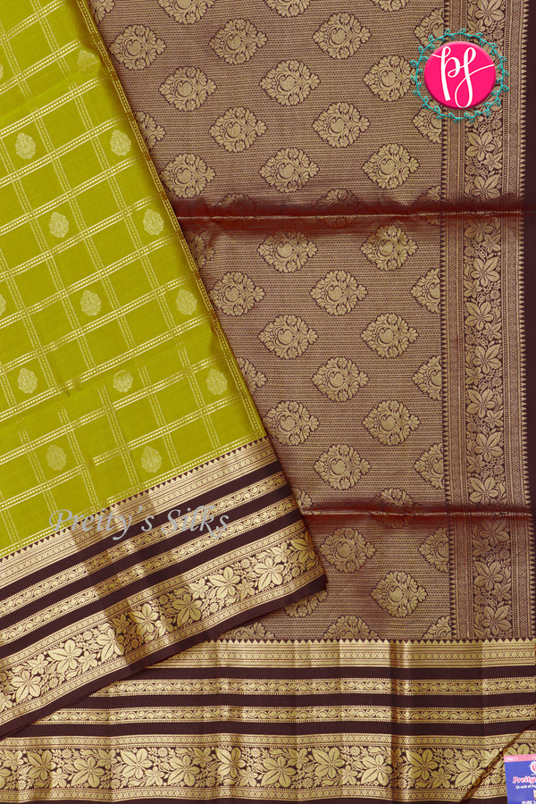 Kanchipuram Soft Silk Saree-Metallicgreen And Deepbrown-PA27210