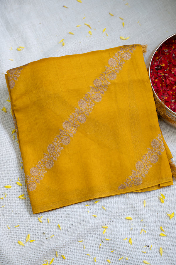 Day 5 Tussar Dupion Silk Saree With Lahariya Pattern -PA50293