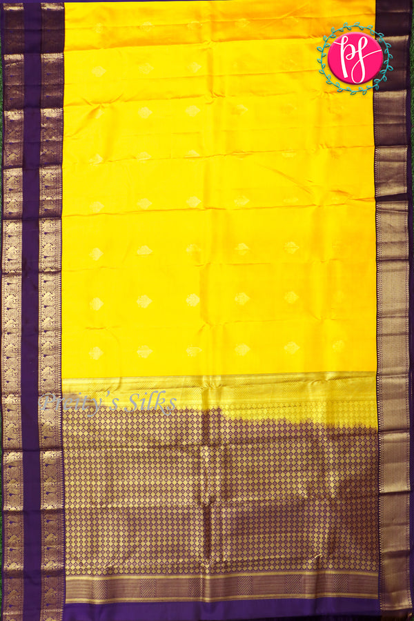 Pure Kanchipuram Silk Saree-Yellow And Navyblue-PA23514