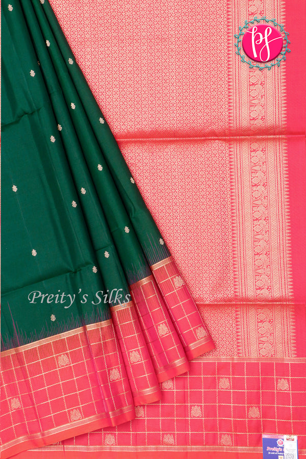 Kanchipuram Soft Silk Saree-Bottlegreen And KanakambaraPinkPA27323