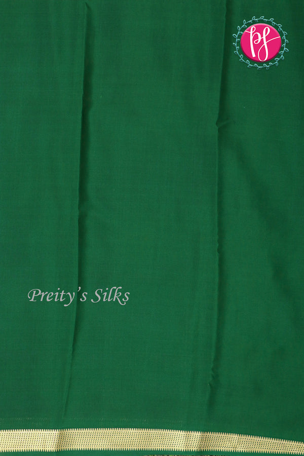 Pure Mysore Crepe Silk Saree -Mejentapink And Bottlegreen-PA09448
