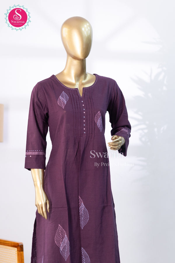 Elegant plum purple raw cotton kurta set with matching bottoms - SWRM137